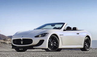 Maserati GranCabrio revealed