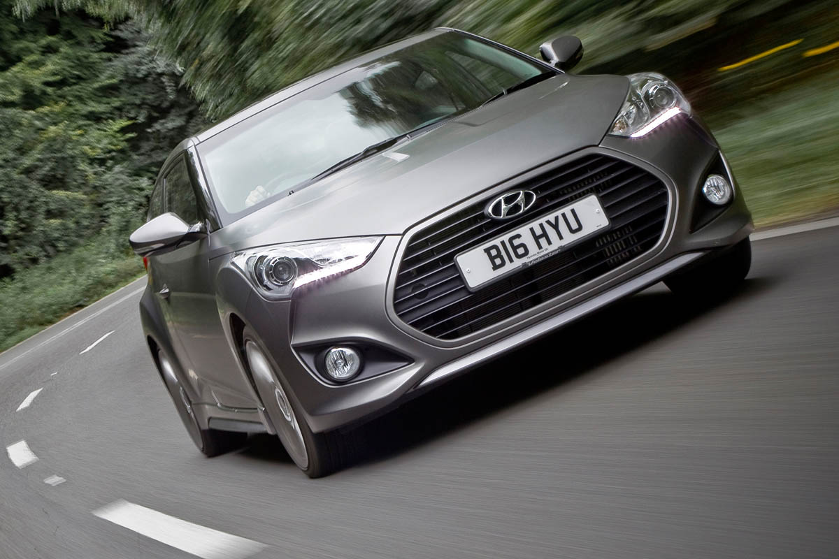 2012 Hyundai Veloster Turbo front view