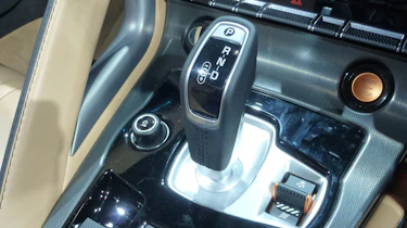 Jaguar F-type black Paris motor show gear selector