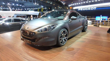 Peugeot RCZ R at Paris motor show