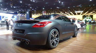 Peugeot RCZ R at Paris motor show