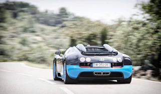 Bugatti Veyron Vitesse wing up
