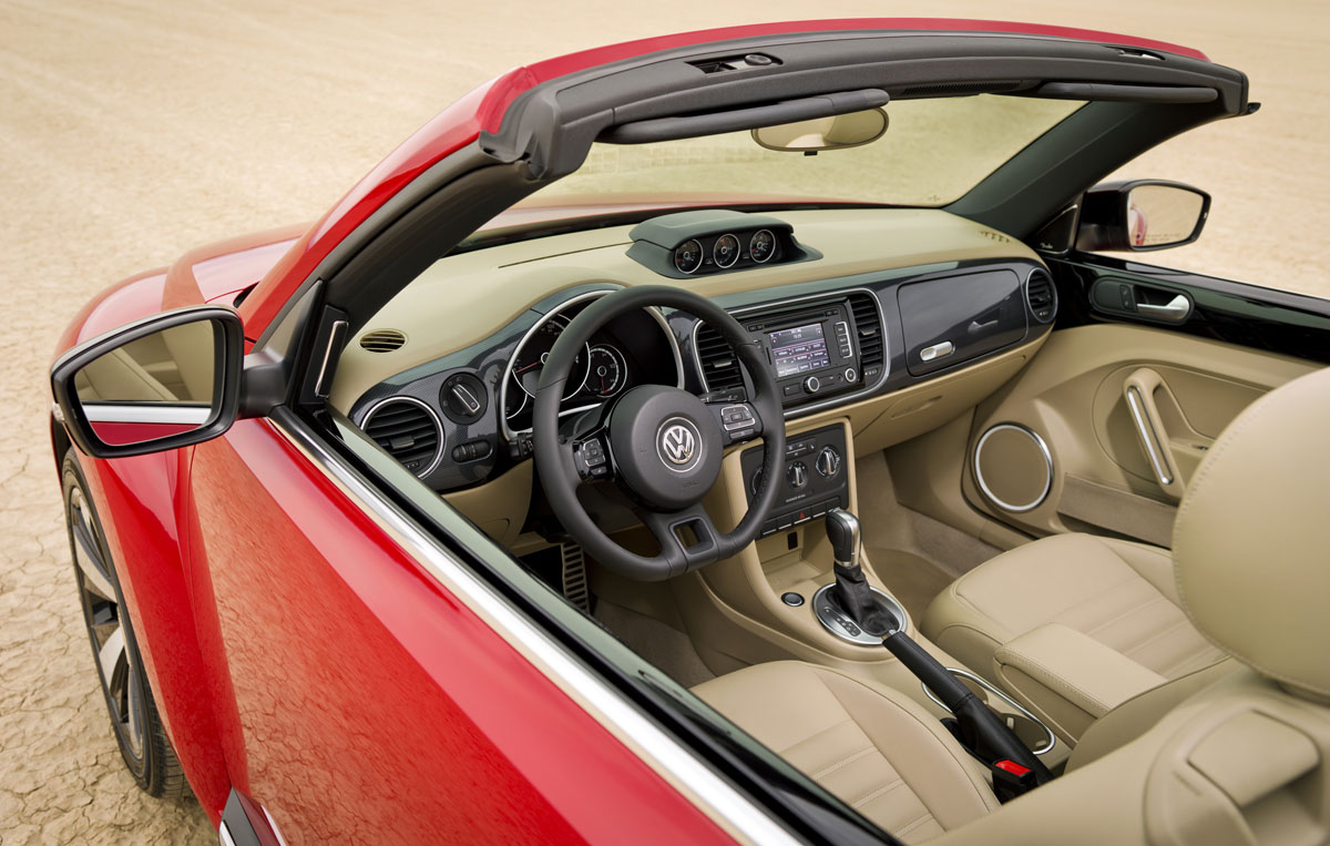 Volkswagen Beetle Cabriolet to launch at LA motor show