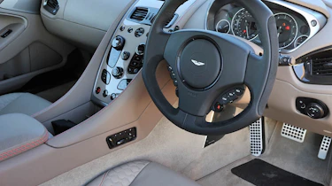 2013 Aston Martin Vanquish interior steering wheel
