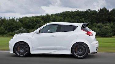 Nissan Juke R and Nismo details