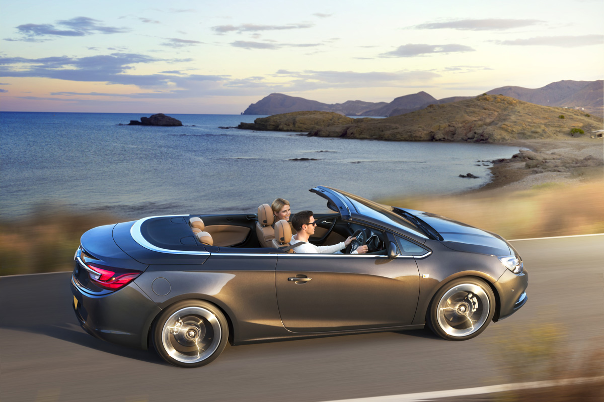 Vauxhall Cascada revealed