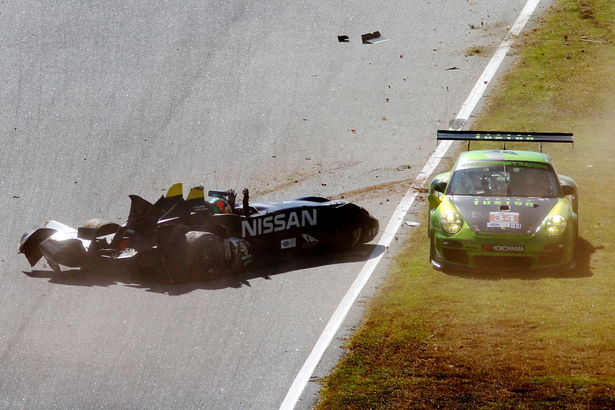 Nissan DeltaWing crash video