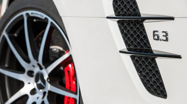 Mercedes SLS AMG GT