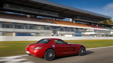 Mercedes SLS AMG GT