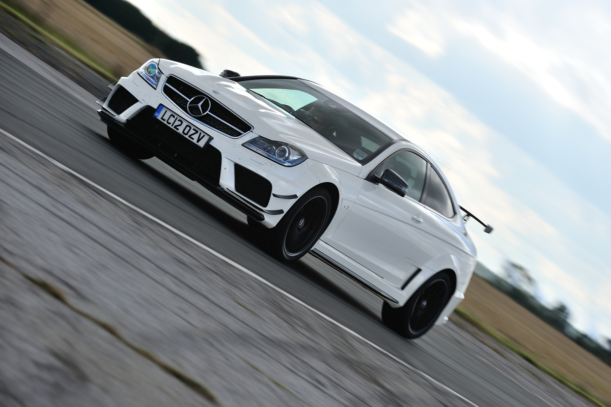 Mercedes C63 AMG Black
