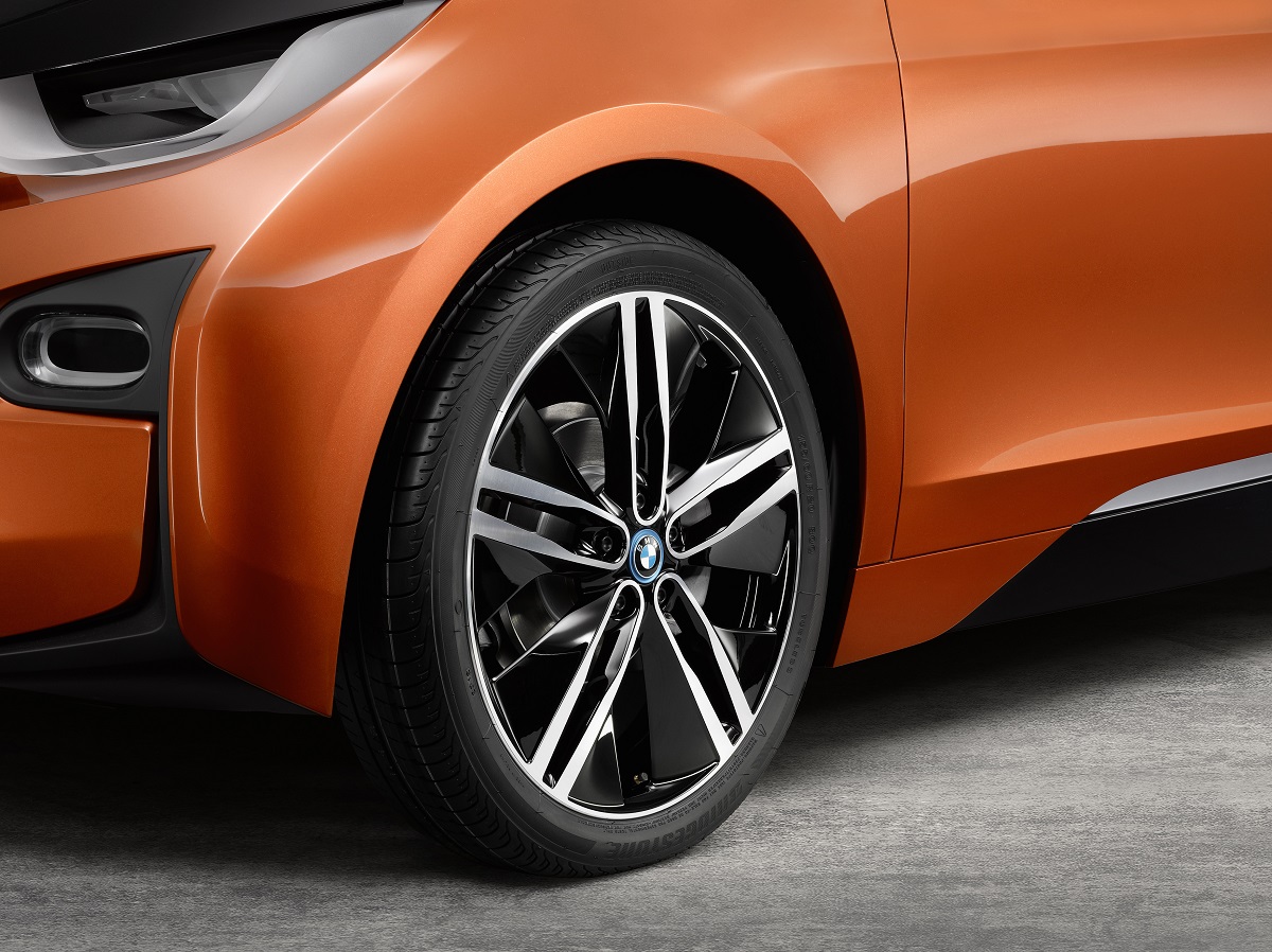 BMW i3 Conceot Coupe revealed