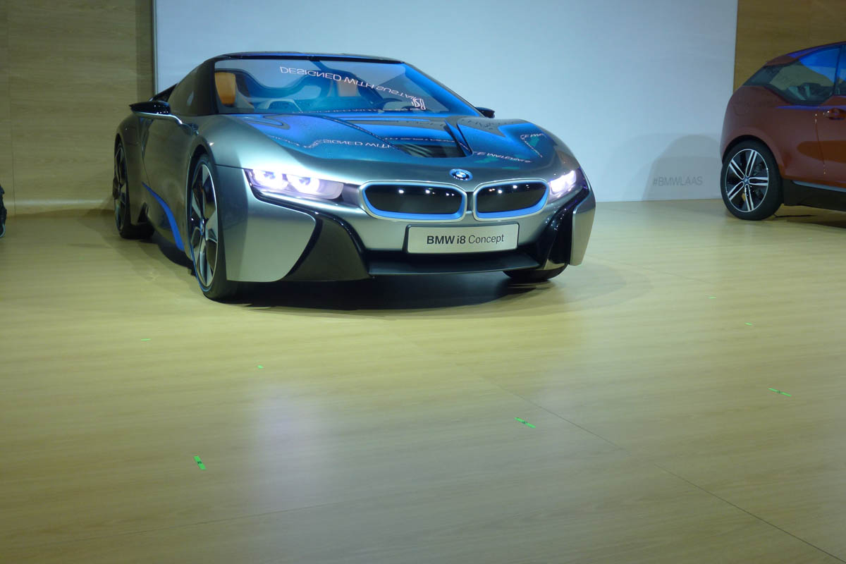 BMW i8