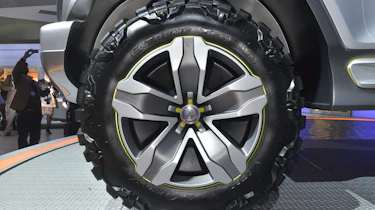 LA Show: Mercedes Ener-G-Force