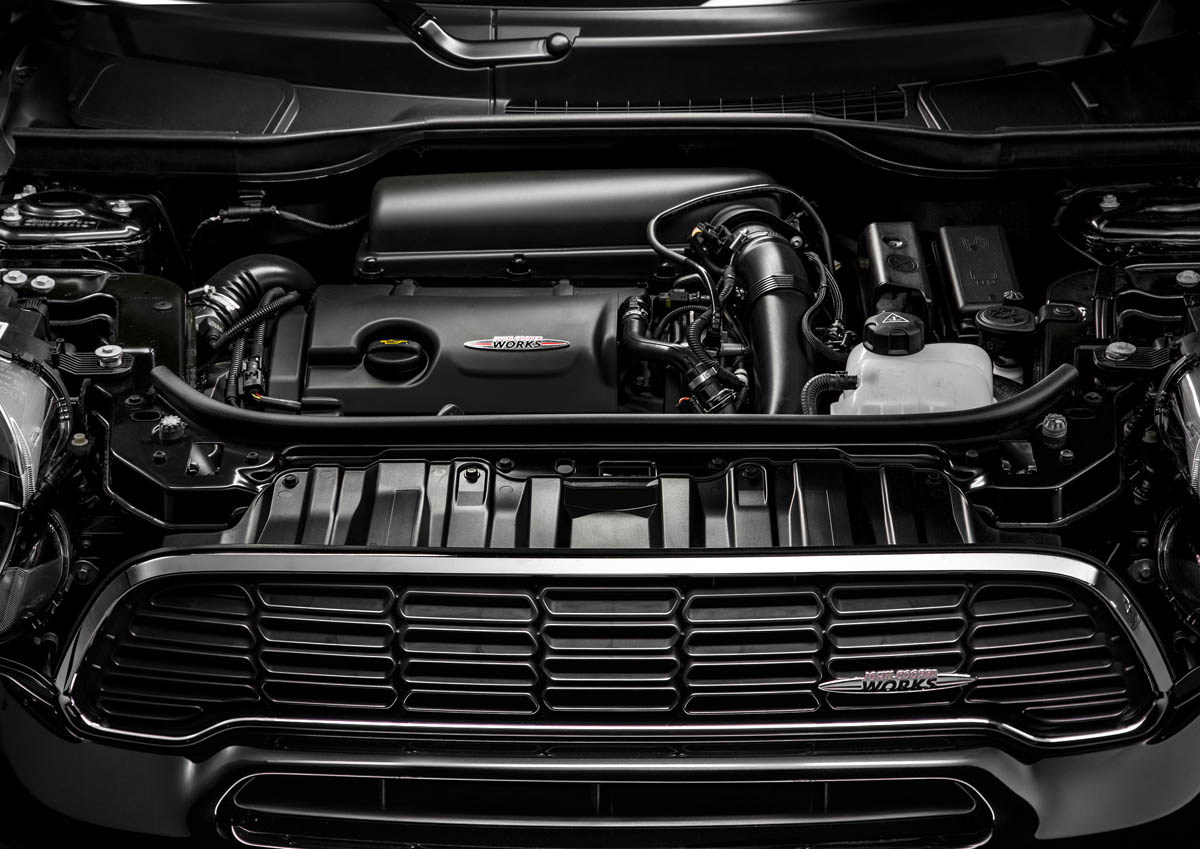 Mini Paceman John Cooper Works 1.6-litre turbo engine