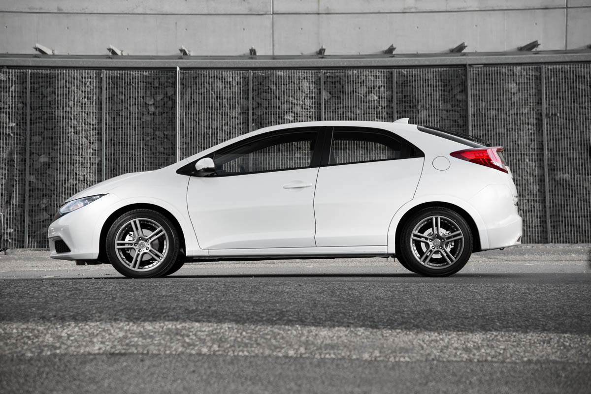 2012 Honda Civic Ti side profile