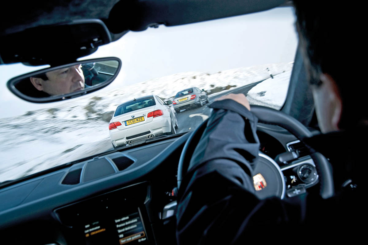 Porsche 911 Carrera group test