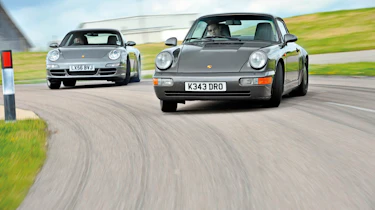 Porsche 911 twin drift