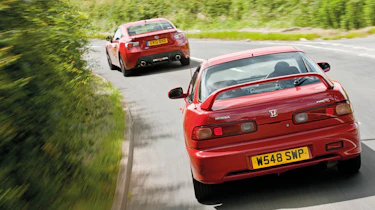 Toyota GT86 vs Honda Integra Type-R