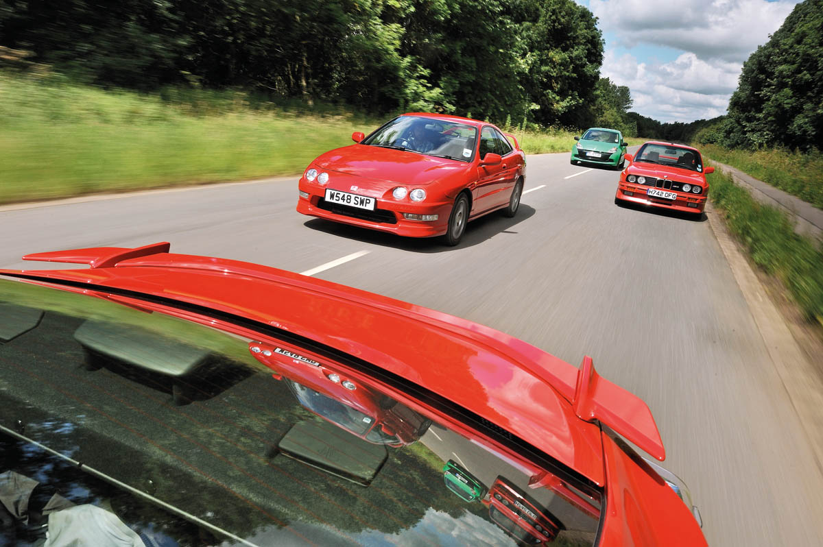 Toyota GT86 vs Renault Clio 200 Cup, Honda Integra Type-R, BMW M3 E30