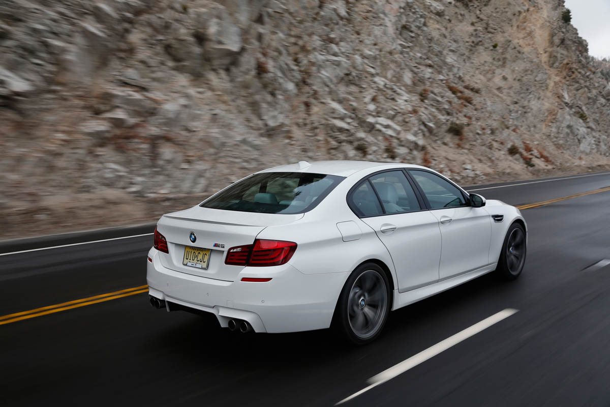 2012 BMW M5 manual