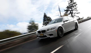 2012 BMW M5 manual