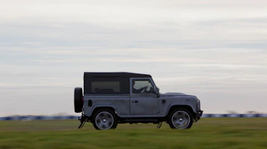 Nene Icon Land Rover Defender 90 Sport Wagon