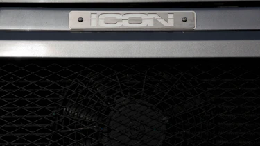 Nene Icon Land Rover Defender 90 Sport Wagon