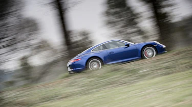 Porsche 911 Carrera 4S video review
