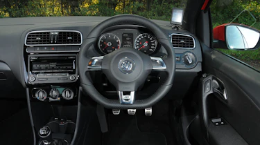 Volkswagen Polo R-line steering wheel dashboard