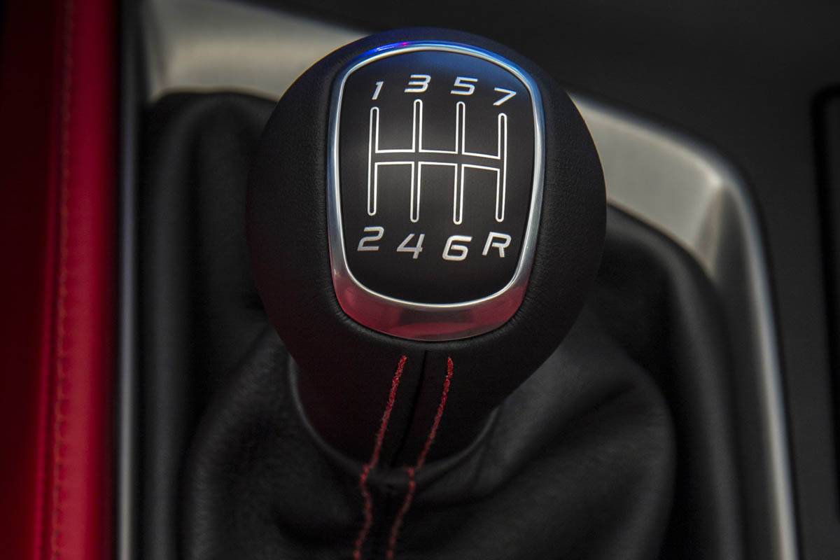 2014 Chevrolet Corvette C7 Stingray seven speed manual gearstick