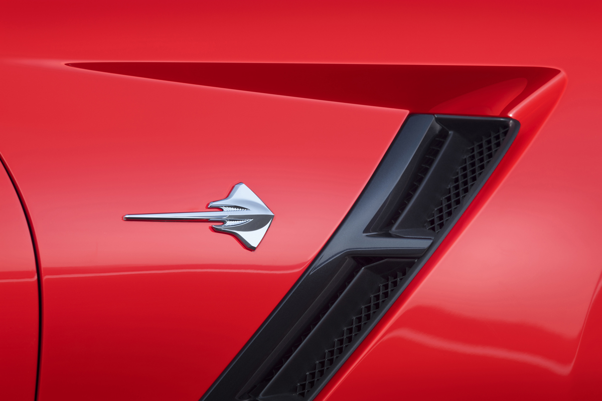 2014 Chevrolet Corvette C7 Stingray badge vent