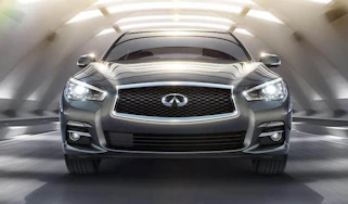 Infiniti Q50 sports saloon front view