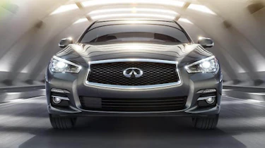 Infiniti Q50 sports saloon front view