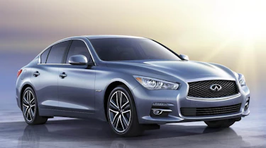 Infiniti Q50 sports saloon