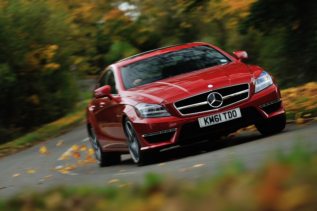 Maserati GranTurismo Sport v Mercedes CLS 63 AMG, BMW M6, Aston Martin DB9 and Bentley Continental GT Speed