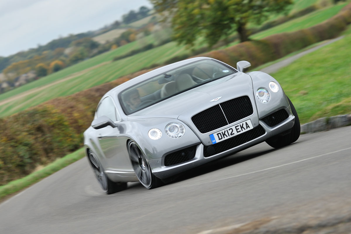 Maserati GranTurismo Sport v Mercedes CLS 63 AMG, BMW M6, Aston Martin DB9 and Bentley Continental GT Speed