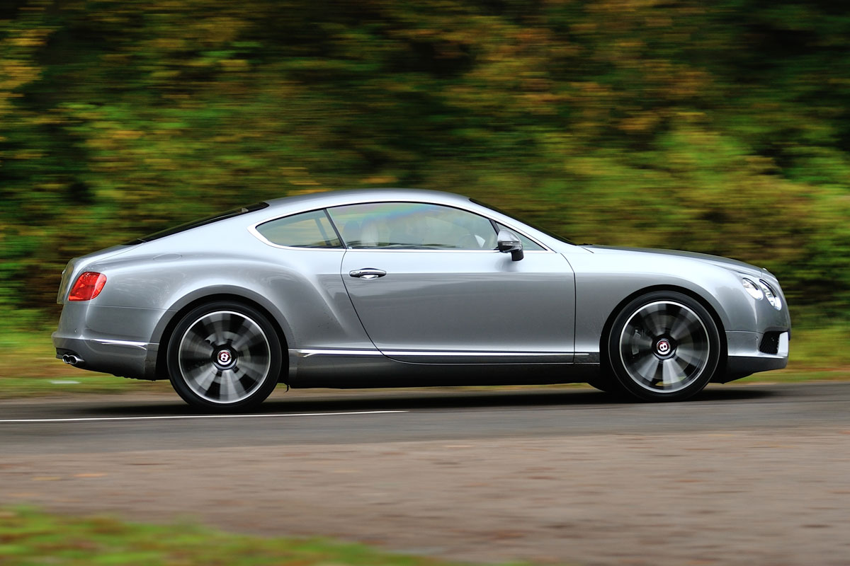 Maserati GranTurismo Sport v Mercedes CLS 63 AMG, BMW M6, Aston Martin DB9 and Bentley Continental GT Speed