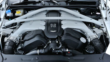 Maserati GranTurismo Sport v Mercedes CLS 63 AMG, BMW M6, Aston Martin DB9 and Bentley Continental GT Speed