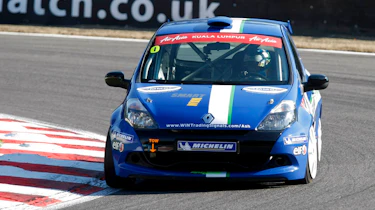 Ash Miller budding racing driver blog Renault Clio Cup