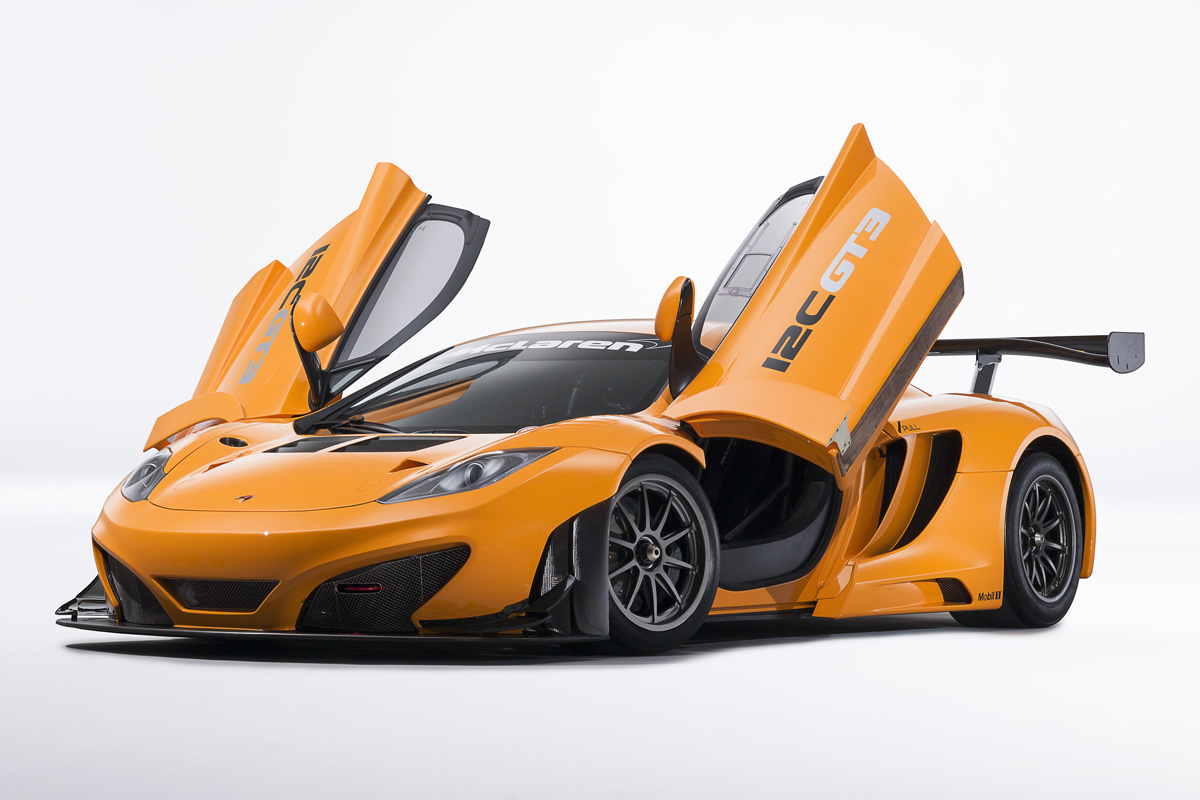 McLaren 12C GT3 details