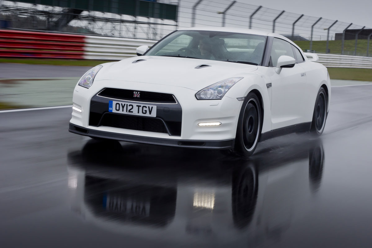 Nissan GT-R buying guide