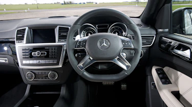 Mercedes ML63 AMG interior