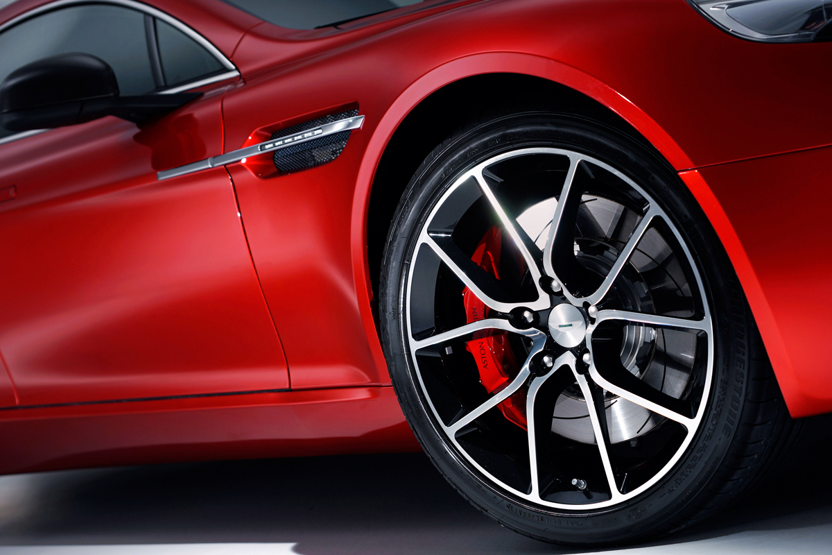 2013 Aston Martin Rapide S alloy wheel