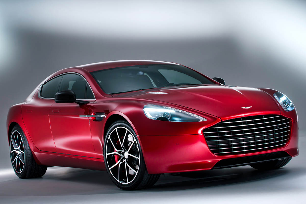 2013 Aston Martin Rapide S front view