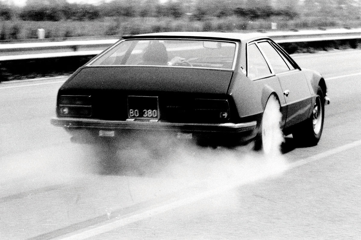 Lamborghini Jarama