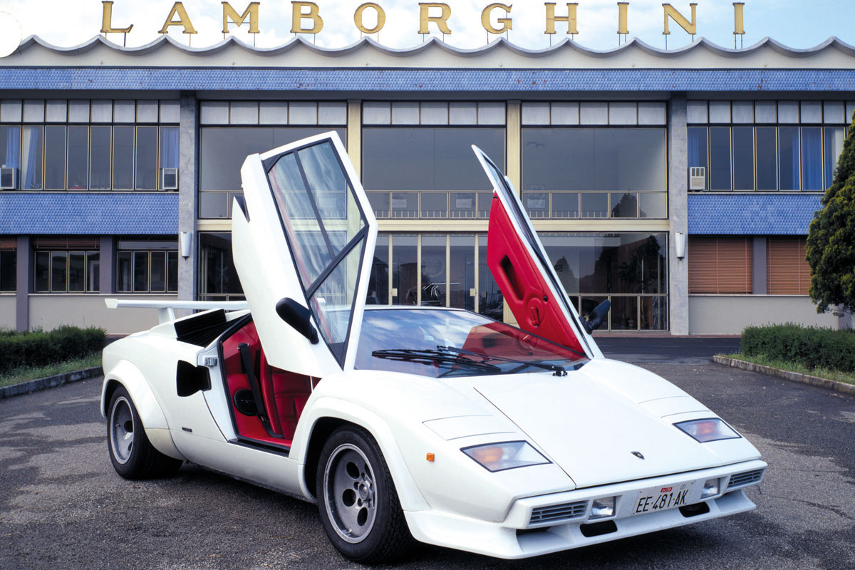 Countach QV