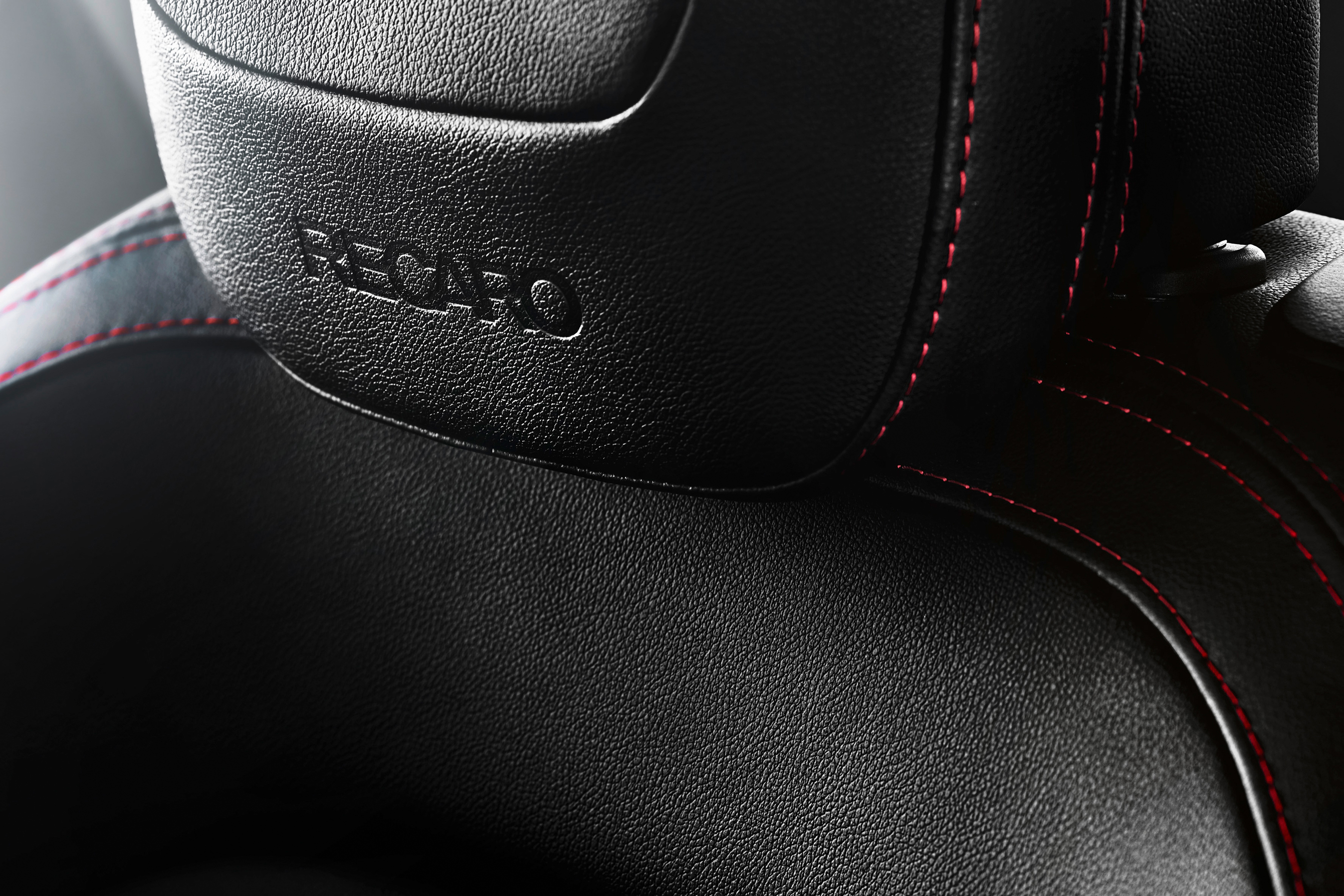 Kia Cee'd and Procee'd GT Recaro seats