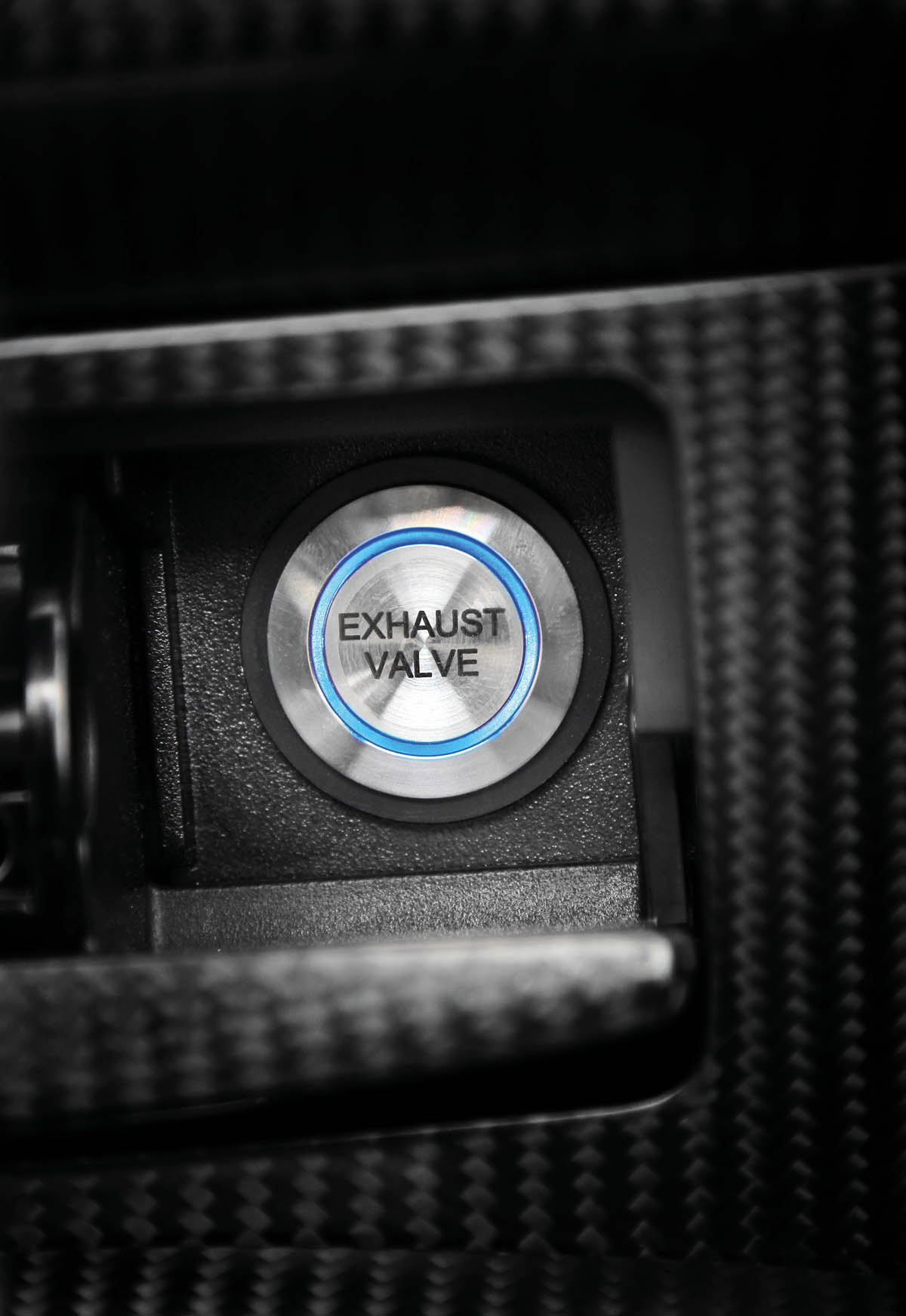 2012 Infiniti FX Vettel start button