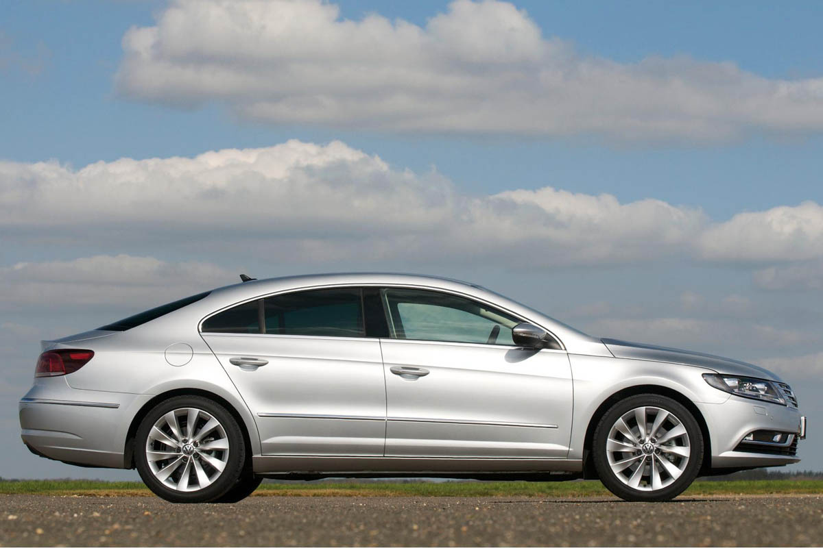 Volkswagen CC GT TDI 140 silver side profile