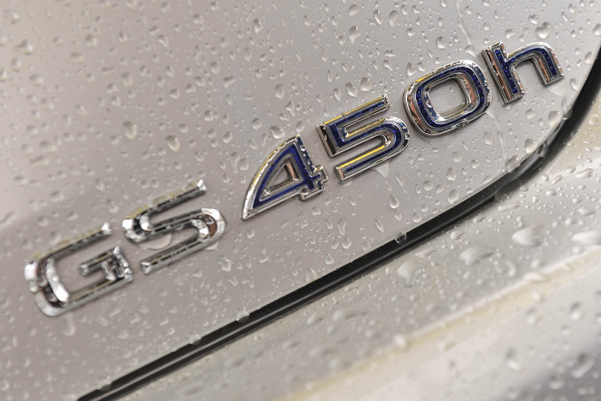 2012 Lexus GS450h F Sport badge